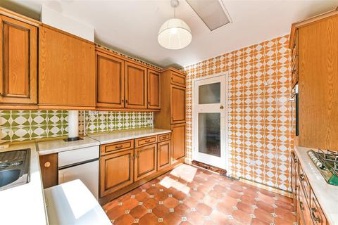 12 Effra Road, Wimbledon, London, SW19 8PP