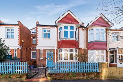42 Ethelbert Road, London, SW20 8QE