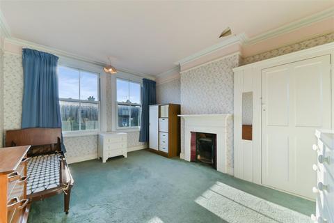 42 Ethelbert Road, London, SW20 8QE