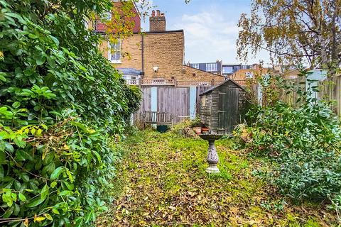 67 Alexandra Road, London, SW19 7LE