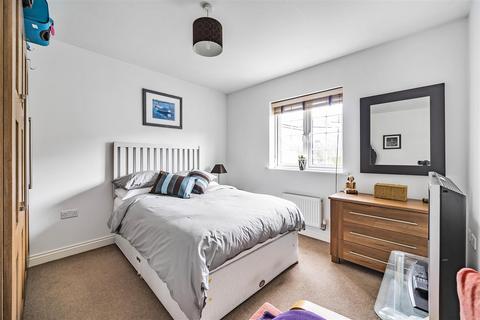 143 Treffry Road, Truro, TR1 1WE
