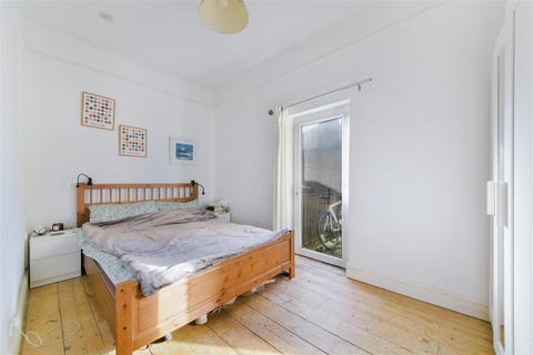 53 Gladstone Road, London, SW19 1QU