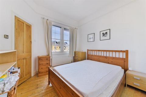 53 Gladstone Road, London, SW19 1QU