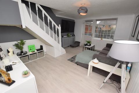 11 Moulton Close, Grimsby, DN34 5LH