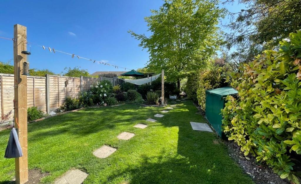 Garden pic 2.jpg