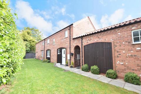 3 bedroom semi-detached house for sale, Boundary Farm Court, Scartho DN33