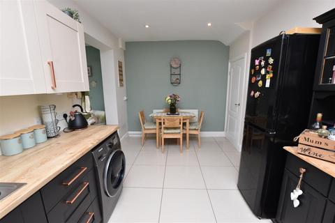 5 Allenby Avenue, Grimsby, DN34 4QL