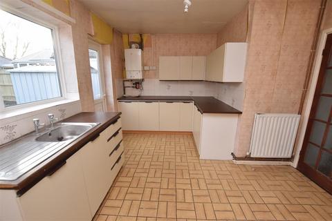 16 South Marsh Road, Stallingborough, Grimsby, DN41 8AN