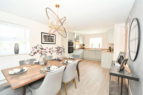 4 bedroom detached house for sale, Bramley Close, Scartho DN33