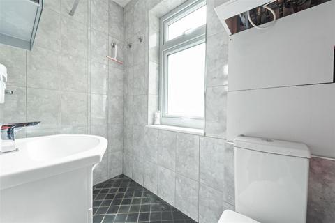 Flat 2, 55 Hamilton Road, London, SW19 1JG