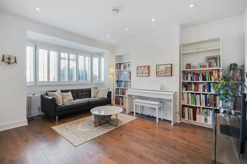 98 Toynbee Road, London, SW20 8SL