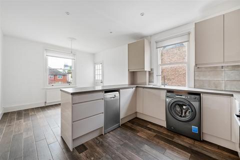 43b Princes Road, London, SW19 8RA