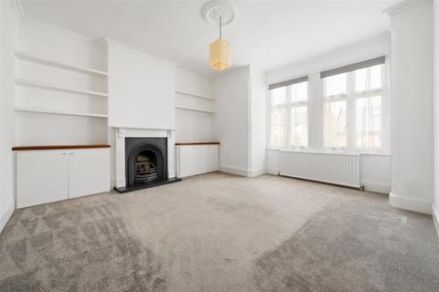 43b Princes Road, London, SW19 8RA