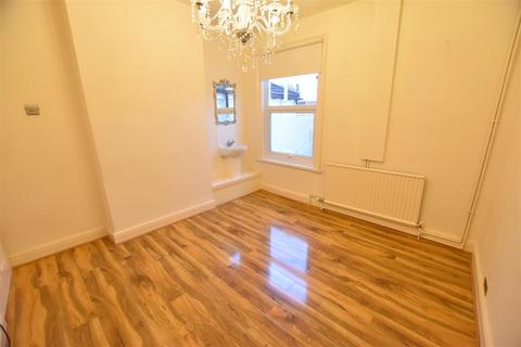 40 Albert Road, Cleethorpes, DN35 8LX