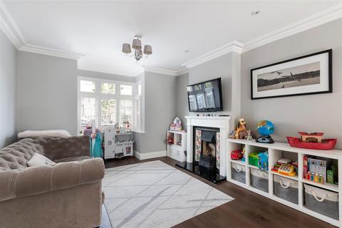 22 Effra Road, Wimbledon, London, SW19 8PP