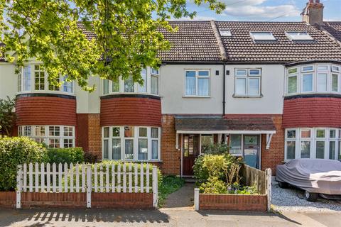 6 Arthur Road, New Malden, KT3 6LX