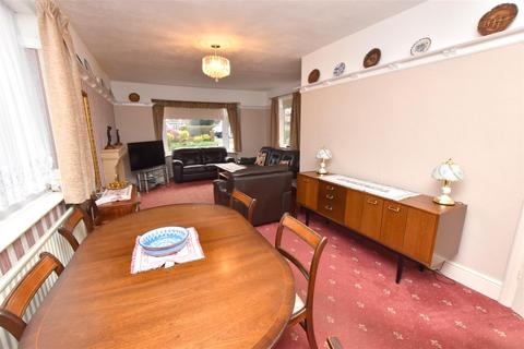 243 Humberston Avenue, Humberston, Grimsby, DN36 4JA