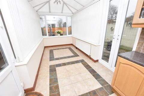 243 Humberston Avenue, Humberston, Grimsby, DN36 4JA