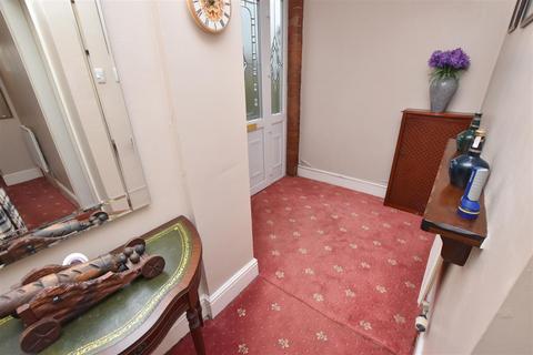 243 Humberston Avenue, Humberston, Grimsby, DN36 4JA