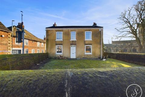 3 bedroom detached house for sale, Selby Road, Leeds