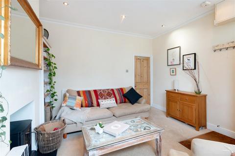 19 All Saints Road, London, SW19 1BU