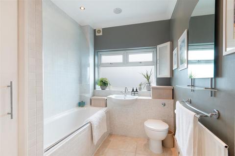 19 All Saints Road, London, SW19 1BU