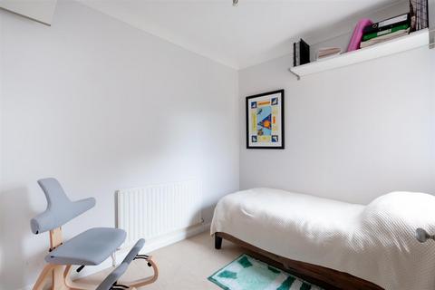 19 All Saints Road, London, SW19 1BU