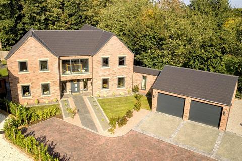 4 bedroom detached house for sale, Kings Chase, Barnoldby le Beck DN37