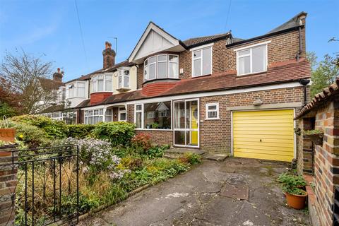 13 Coppice Close, London, SW20 9AS