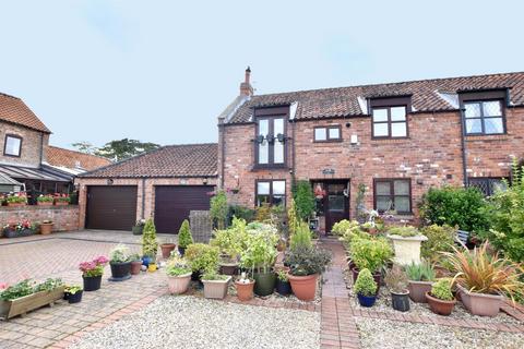 2 bedroom semi-detached house for sale, Whitehall Country Cottages, Cleethorpes DN35