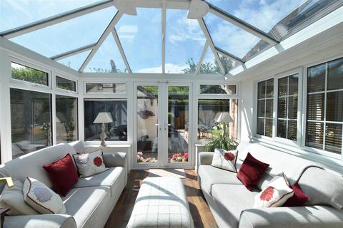 387 Laceby Road, Grimsby, DN34 5LT