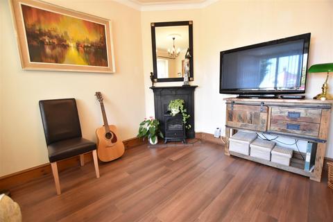 387 Laceby Road, Grimsby, DN34 5LT
