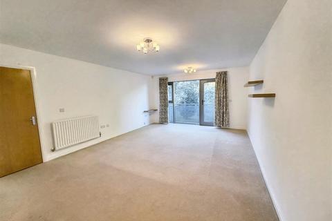 2 bedroom apartment for sale, Hawthorne Gardens, Birmingham B13