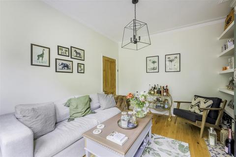 18 Quicks Road, London, SW19 1EZ