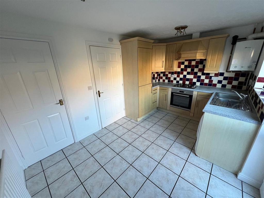 Dining kitchen