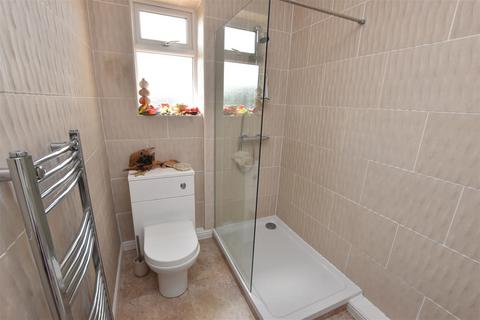 3 bedroom semi-detached bungalow for sale, Brian Avenue, Cleethorpes DN35