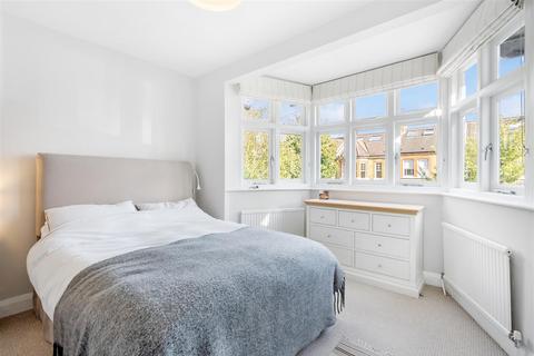 42 Hamilton Road, London, SW19 1JF