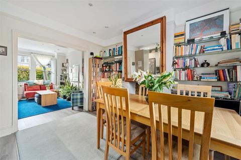 50 Bronson Road, London, SW20 8DY