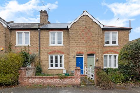 13 Bertram Cottages, London, SW19 1LQ