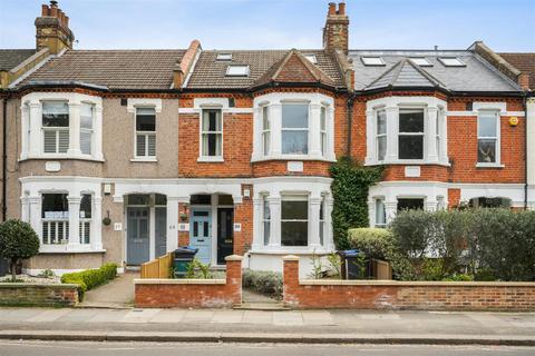 67 Trinity Road, London, SW19 8QZ