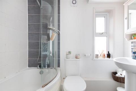 28a Alexandra Road, London, SW19 7JZ