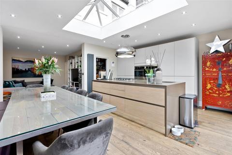 17 Tybenham Road, Merton Park, London, SW19 3LB