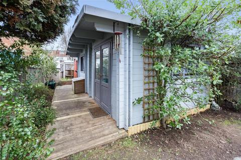 17 Tybenham Road, Merton Park, London, SW19 3LB