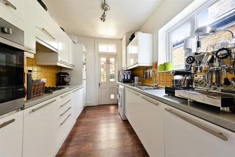 23 Milton Road, London, SW19 8SF
