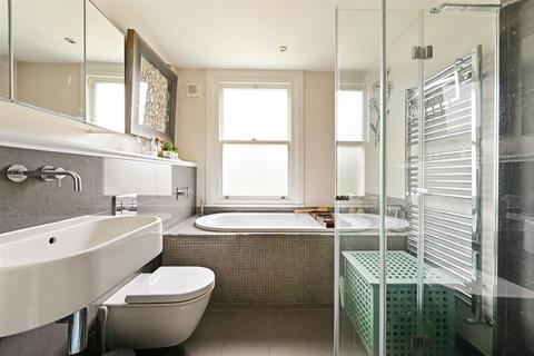23 Milton Road, London, SW19 8SF