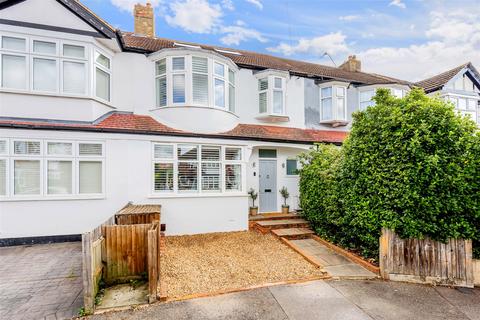 16 Berrylands, London, SW20 9HD