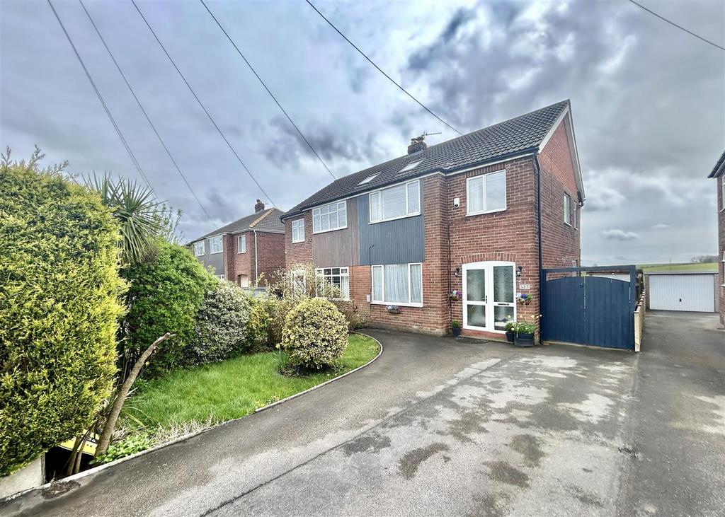 Leeds Road, Scholes, Leeds, LS15 4 bed semidetached house for sale £345,000