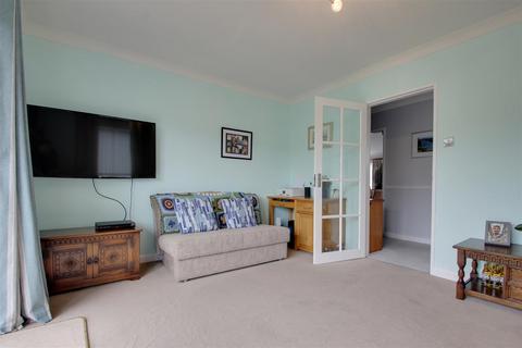 162 Alinora Crescent, Goring By Sea, Worthing, BN12 4HW