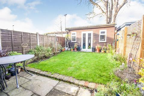 31 Ashcombe Road, London, SW19 8JP