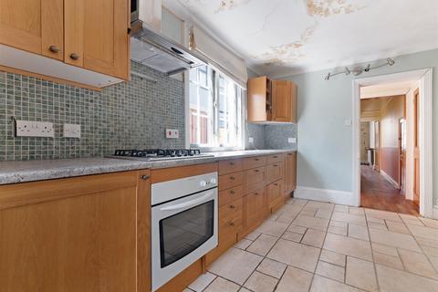 7a Hamilton Road, London, SW19 1JD